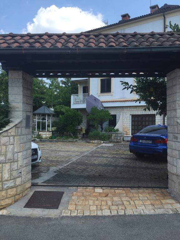 Apartments Papalinna By Moro مالينسكا المظهر الخارجي الصورة